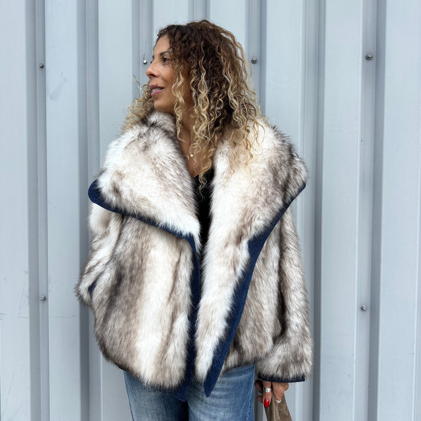 Veste en fausse fourrure denim
