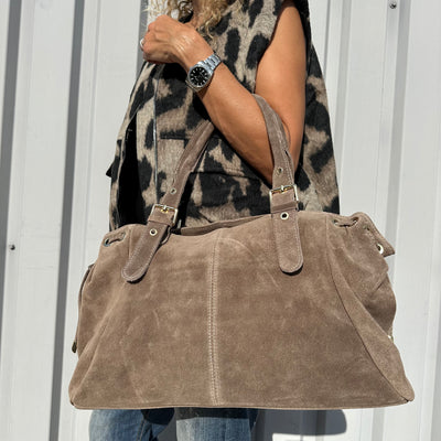Sac bowling en daim taupe