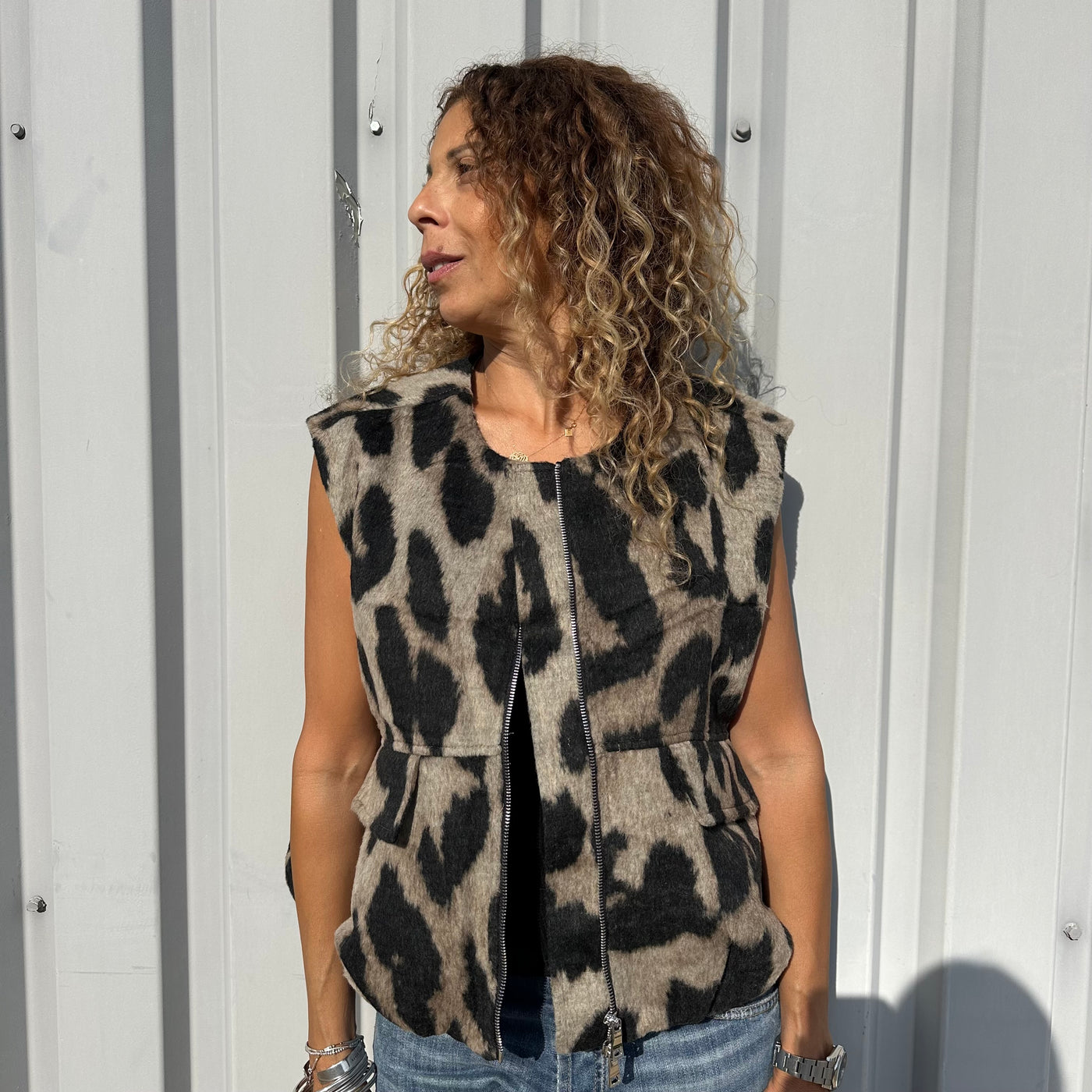 Veste Carla sans manches léopard