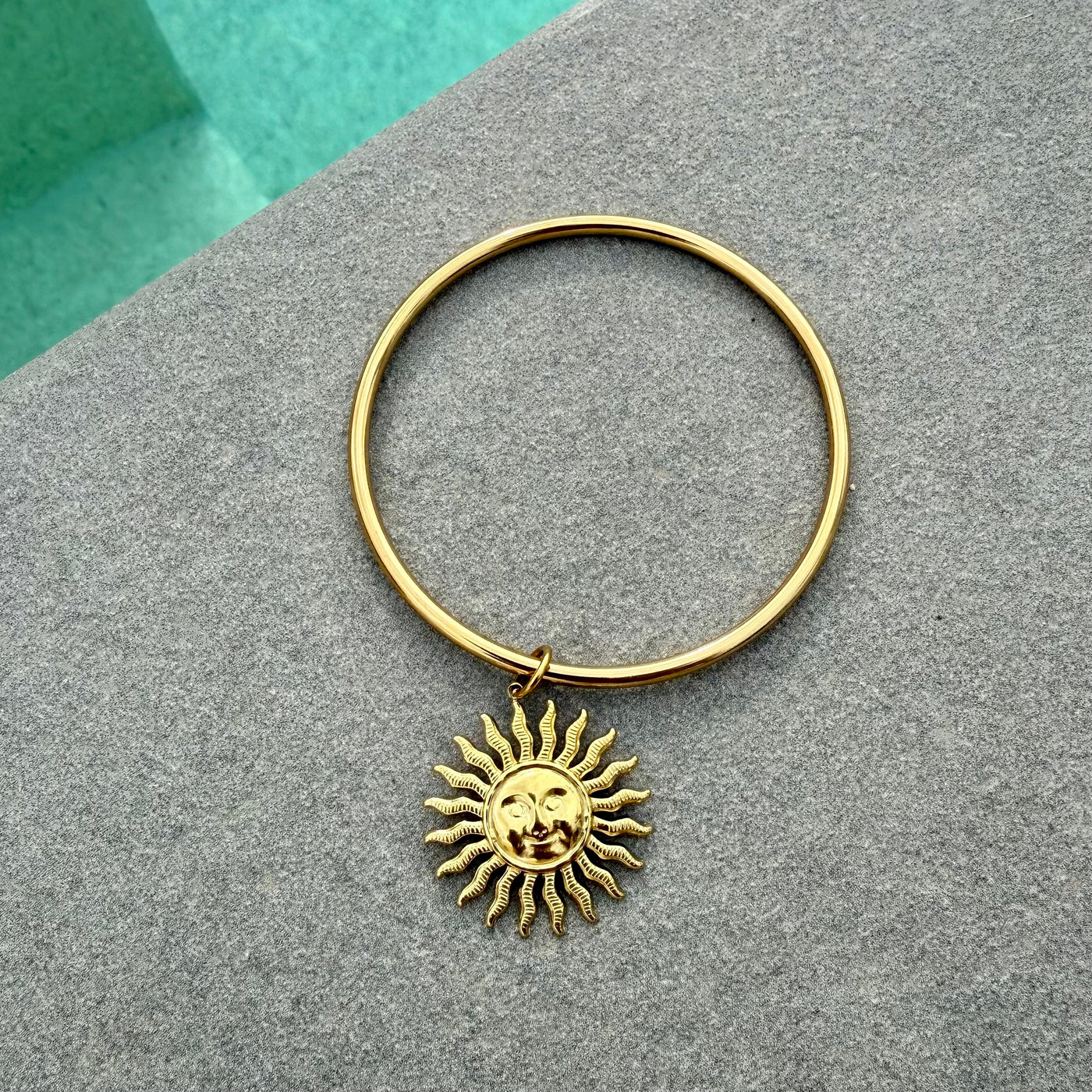Bracelet jonc doré "Soleil"