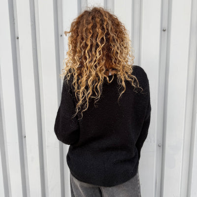 Pull col V en mohair Noir