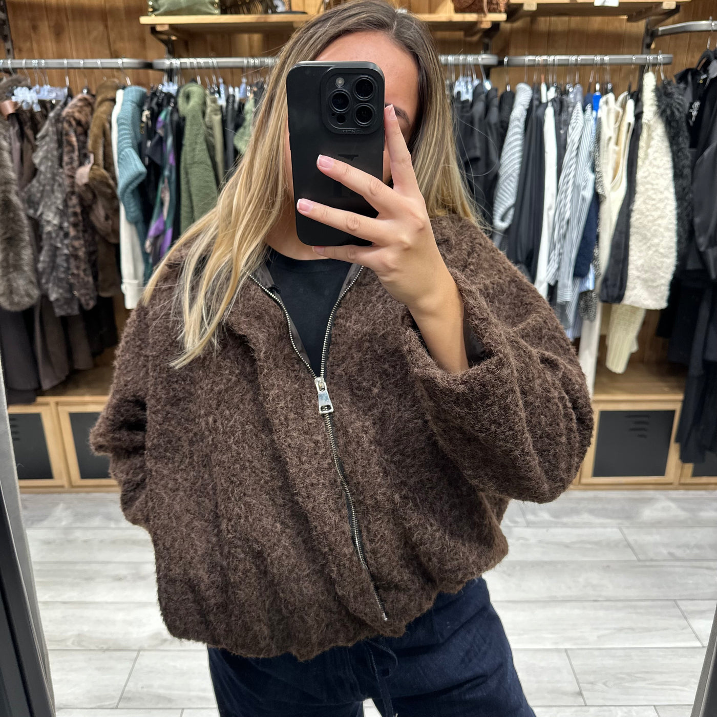 Veste Amélia zippée duveteuse chocolat effet laine