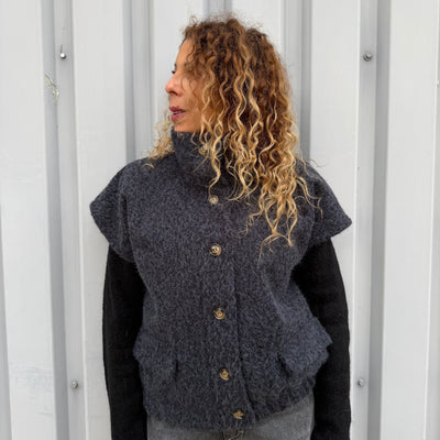 Veste Lyli Sans Manches en Maille Bouclée Gris anthracite