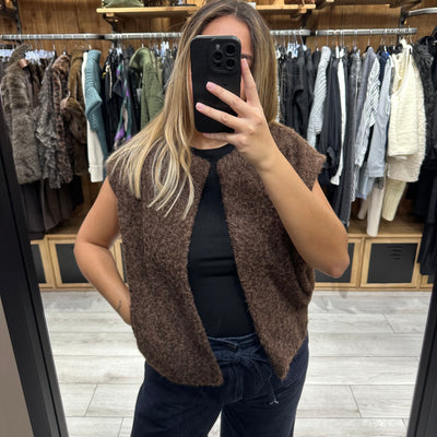 Veste sans manches chocolat marron duveteuse effet laine