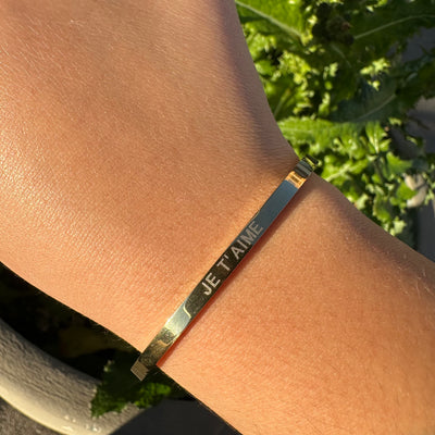 bracelet jonc rigide en acier inoxydable doré gravé je t’aime