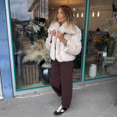 Veste COSY fausse fourrure écru